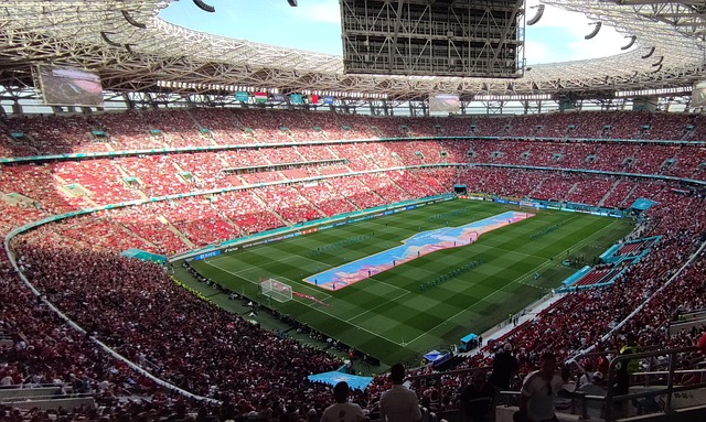 以猛烈的攻 以猛烈的攻